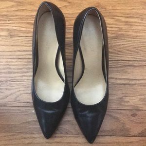 Nine West black leather heels